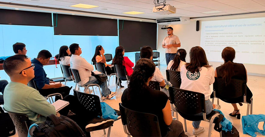 Devida forma facilitadores para fortalecer a más de 3600 familias rurales y prevenir el consumo de drogas