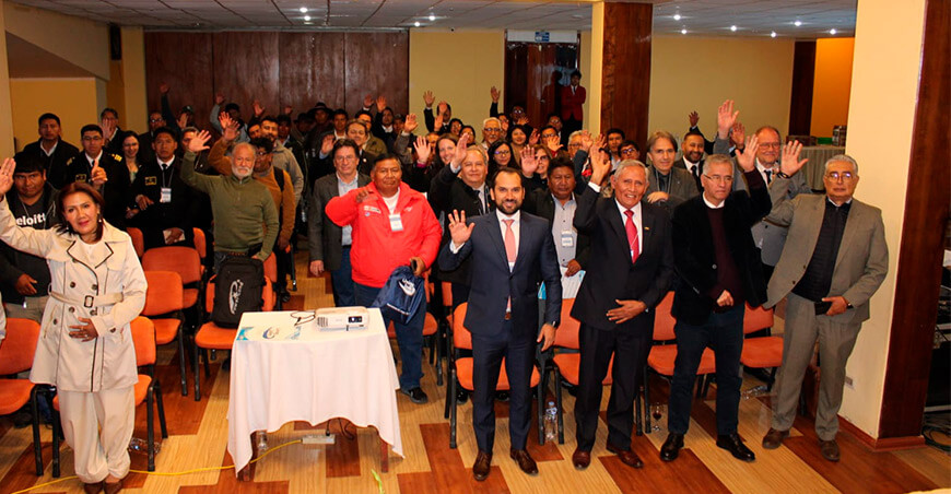 Autoridad Binacional Autónoma del Lago Titicaca y la Organización de las Naciones Unidas para la Alimentación y la Agricultura FAO Impulsan plan binacional para recuperar la productividad pesquera del lago Titicaca
