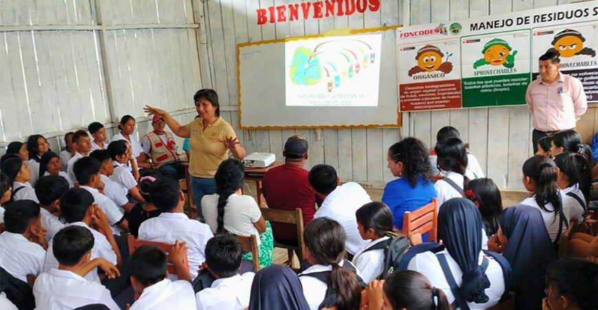 Comunidades amazónicas de San Pablo se capacitaron en manejo y segregación de residuos sólidos Loreto Perú IIAP