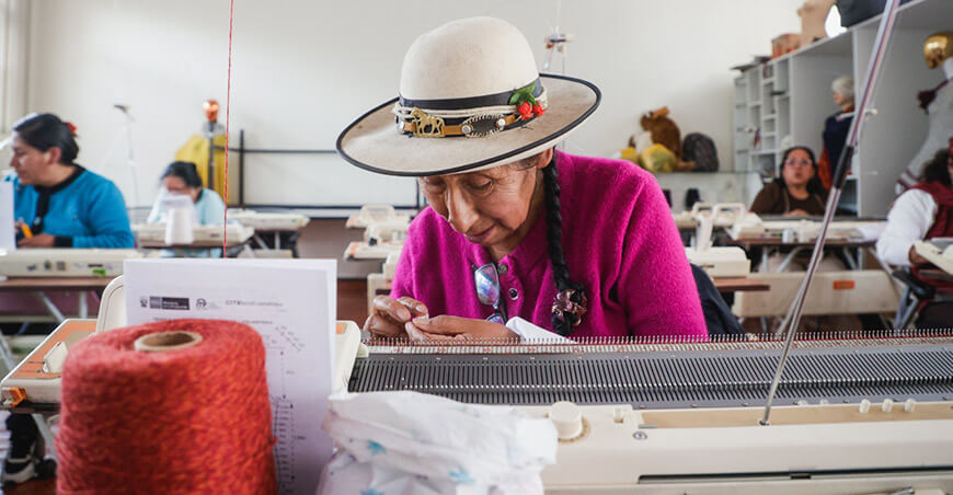 ITP charlas capacitaciones artesanos textiles Perú