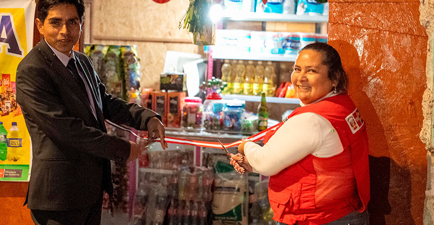 Generan oportunidades de negocio para 11 exrecicladores de Juliaca Puno Perú Minam