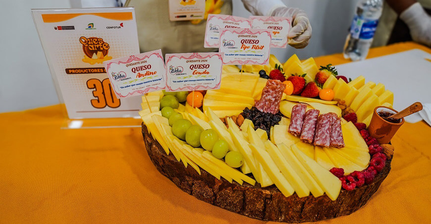 
Tacna y Junín triunfaron en el II Concurso Nacional de Tablas de Queso Peruano
 Quesarte Agromercado Perú 