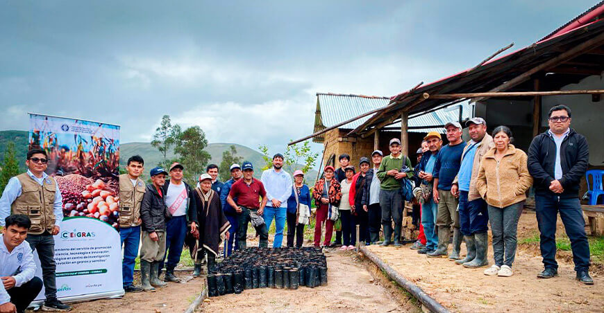 Capacitan a caficultores de Lonya Chico en producción sostenible Amazonas Perú