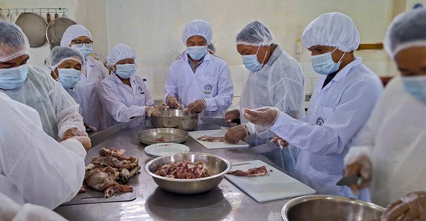 Comunidades de Purús impulsan el aprovechamiento sostenible de la carne de monte Ucayali Perú ITP