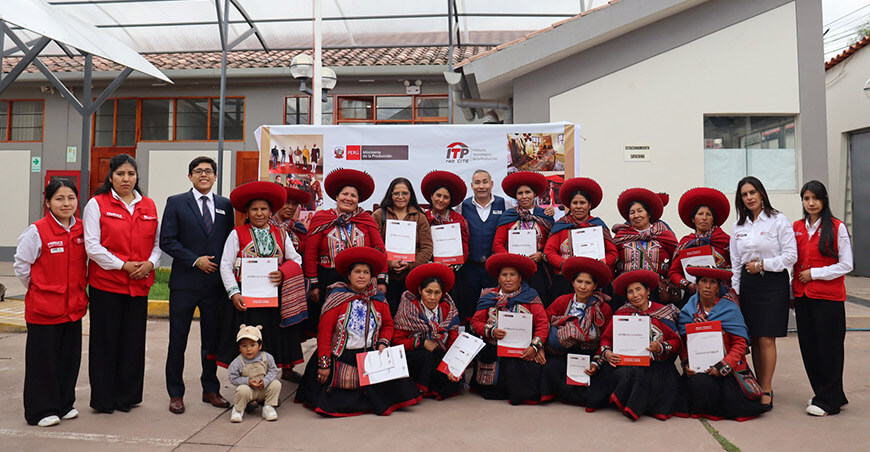 ITP lanzó CdD Fest para impulsar la digitalización y exportación del sector textil Cusco Perú