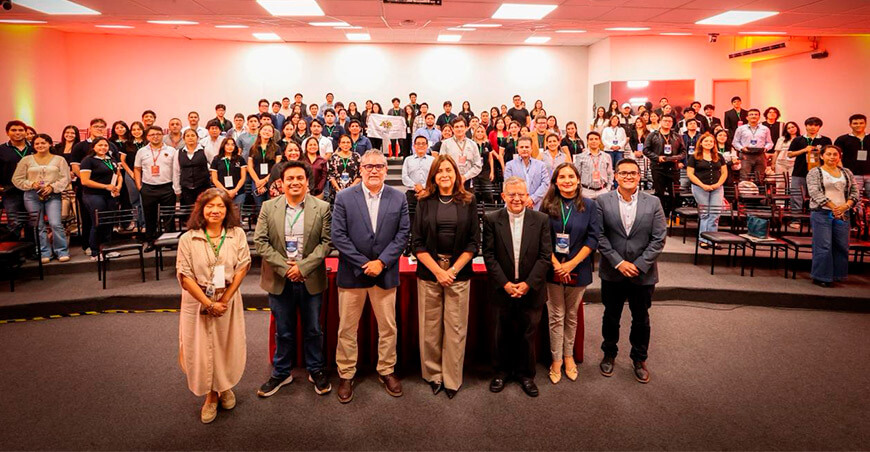 jóvenes participaron en Hackathon sobre innovación en seguridad alimentaria, productividad acuícola y turismo