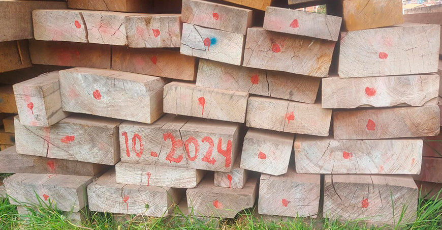 Serfor destinó 4627 pies tablares de madera decomisada para mobiliario escolar en Checacupe Cusco Perú
