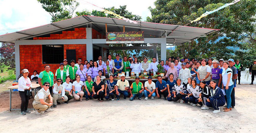 Impulsan café amazónico que conserva más de 260 hectáreas de bosque y genera oportunidades para familias Cafetín Morona San Martín Perú