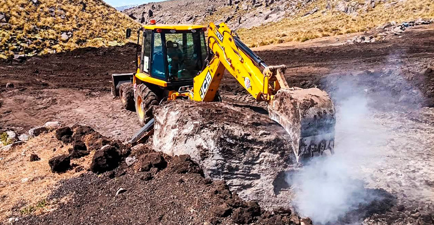 Construirán Centro de Producción de Reproductores de camélidos sudamericanos en Caylloma Arequipa Perú
