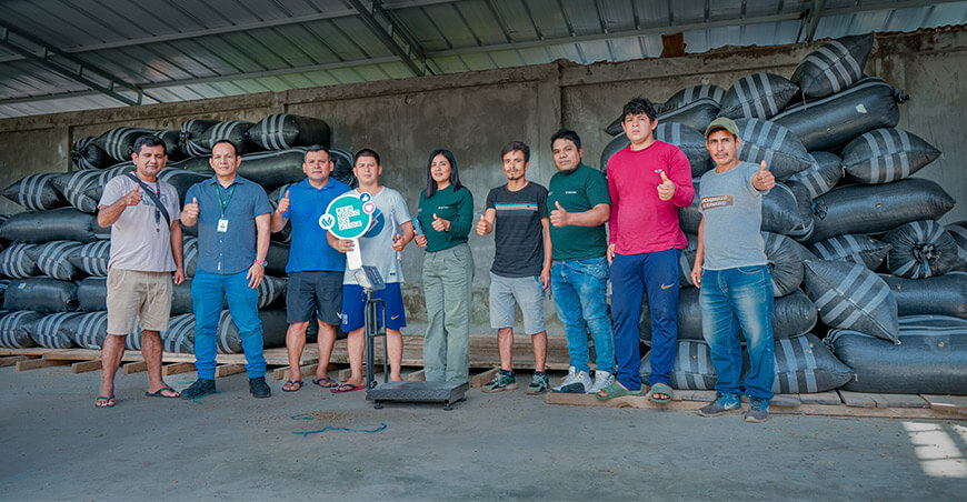 Asociación de Productores de Café Especial del Valle de Monzón concreta primera venta de 27 toneladas de café Huánuco Perú Devida