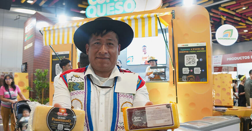 Perú fortalece la comercialización de quesos artesanales con ruta itinerante en la Combi Queso Agromercado 