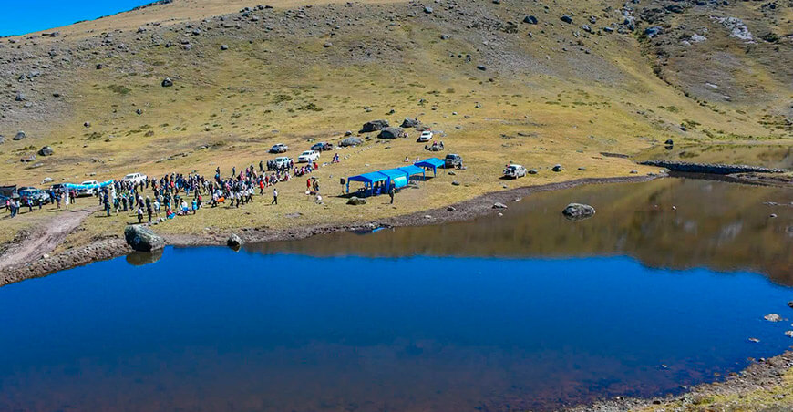 Inician construcción de dique para la qocha Poccotuyocc – Yayahuilca en Acos Vinchos Ayacucho Perú