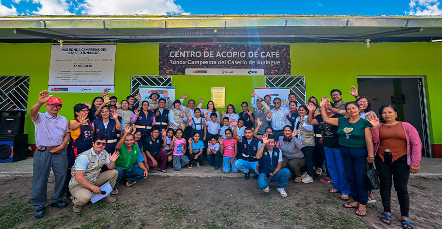 Centro de Acopio de Café de la Ronda Campesina del caserío Juningue, en la región San Martín conservación de bosques Perú Minam
