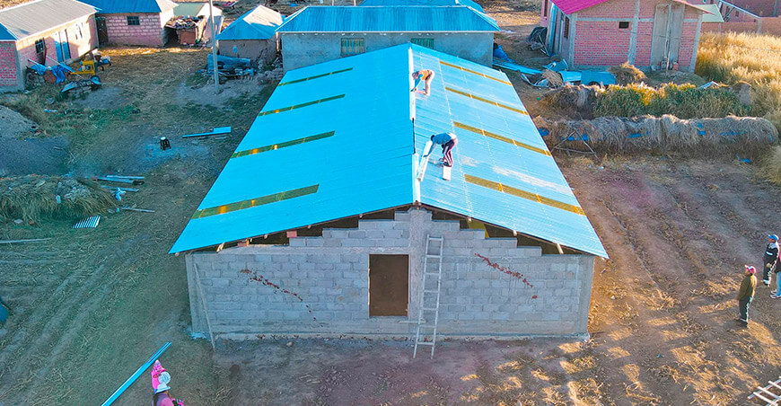 Construyen módulos para la crianza tecnificada de cuyes en El Collao Puno Perú