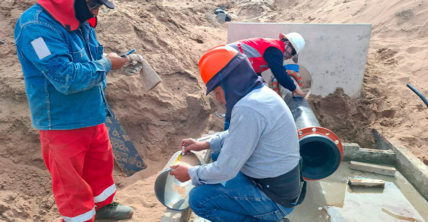 Proyecto Especial Regional Pasto Grande instala caudalímetros en beneficio de agricultores de las Lomas de Ilo Moquegua Perú