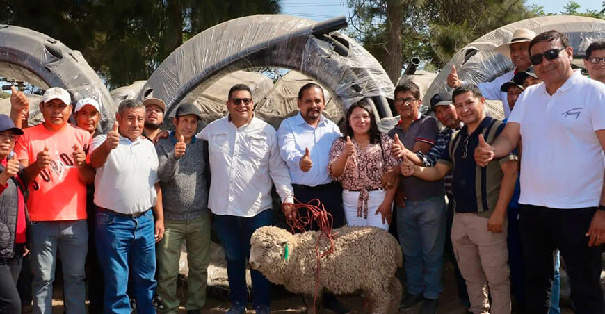Mejoran sistemas de riego en Sumbilca y Pacaraos con entrega de tuberías