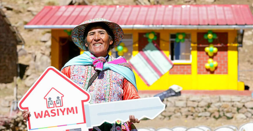 Entregan viviendas rurales Wasiymi para proteger a familias de las heladas Arequipa Perú