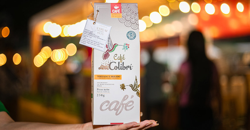 Cooperativa Agraria Yuraq Yaku obtuvo la Medalla Gourmet de Bronce con su marca Café Colibrí en AVPA Paris