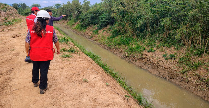 Contraloría Detectan deficiencias en la limpieza del canal de riego Vaquería en Tumbes Perú