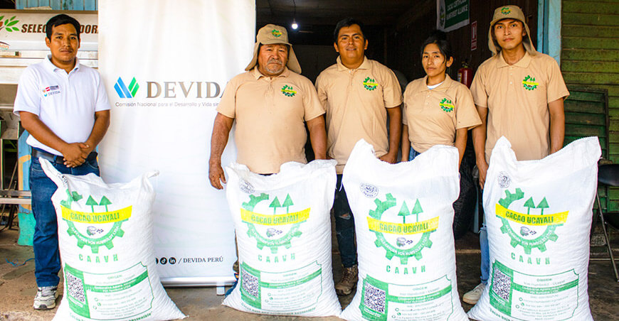 Cooperativas de Ucayali y Huánuco comercializan 40 toneladas de cacao con La Ibérica Devida Perú