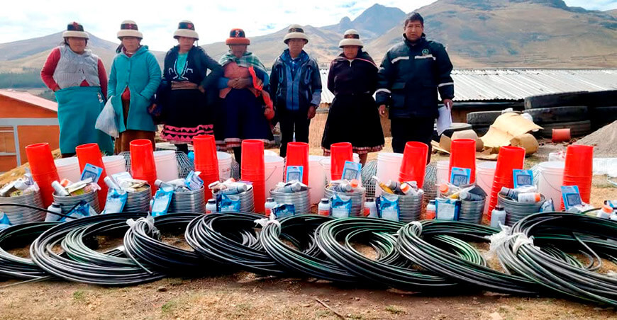 entregaron materiales galpones para la crianza tecnificada de cuyes en Ñahuinlla Coyllurqui Apurímac Perú