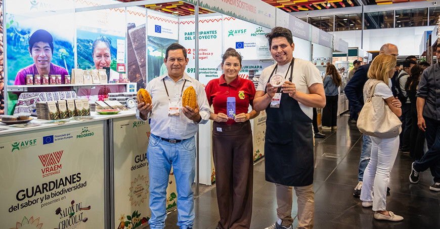 Productores del Vraem sustituyen hoja de coca por cacao sostenible  en el Salón del Cacao y Chocolate 