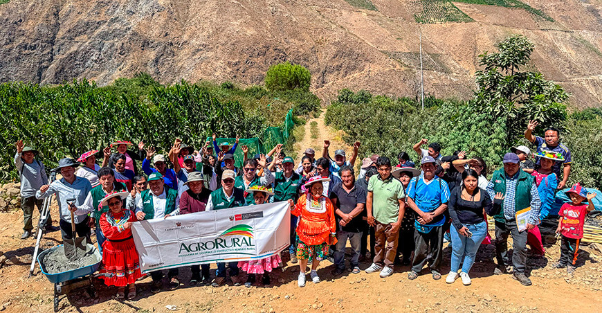 Ejecutan proyecto de riego que potenciará producción frutícola de familias de Leoncio Prado Lima Perú Agro Rural