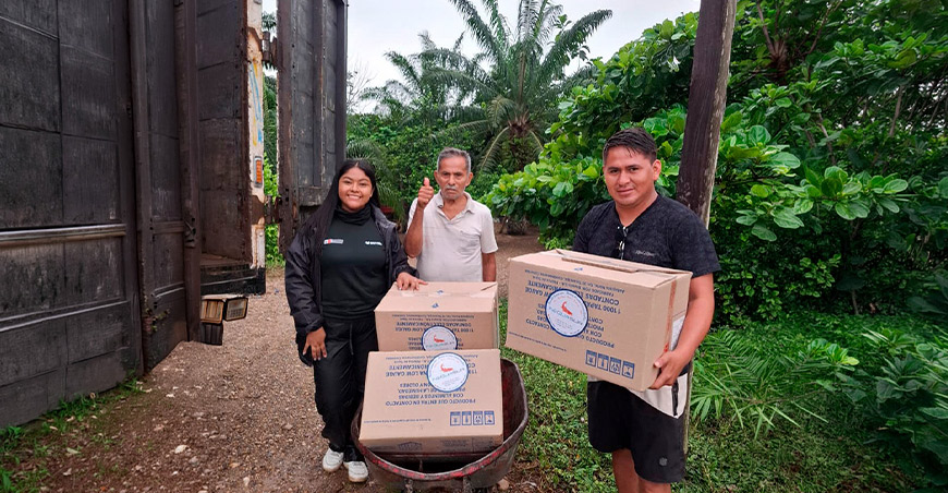 Devida entrega 330 000 alevinos de paco a 330 familias de Ucayali y Huánuco Perú