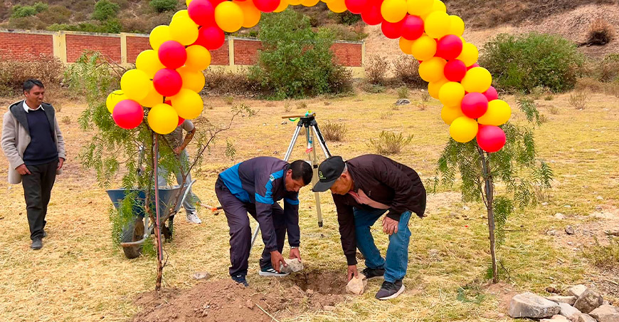 Inician obra de riego para beneficiar a productores de Pontó Áncash Perú