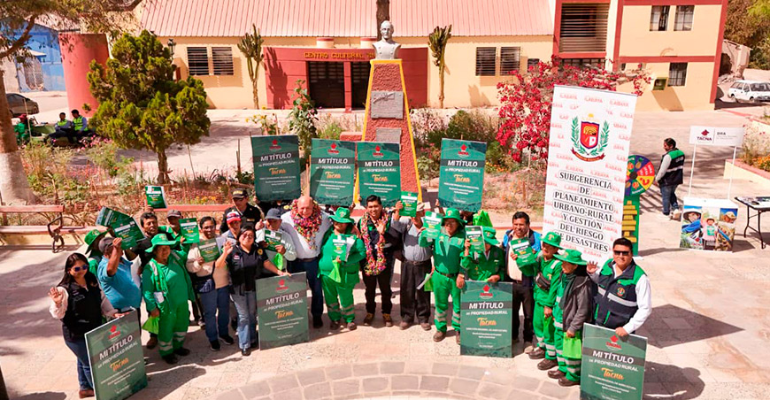 familias productoras de Mirave recibieron títulos de propiedad Tacna Perú