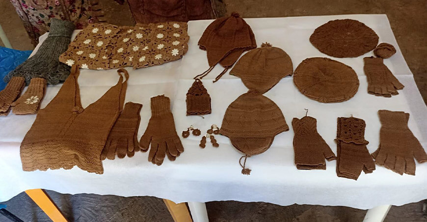 Artesanas textiles de Puno buscan elevar la calidad de prendas y accesorios de fibra de vicuña Perú