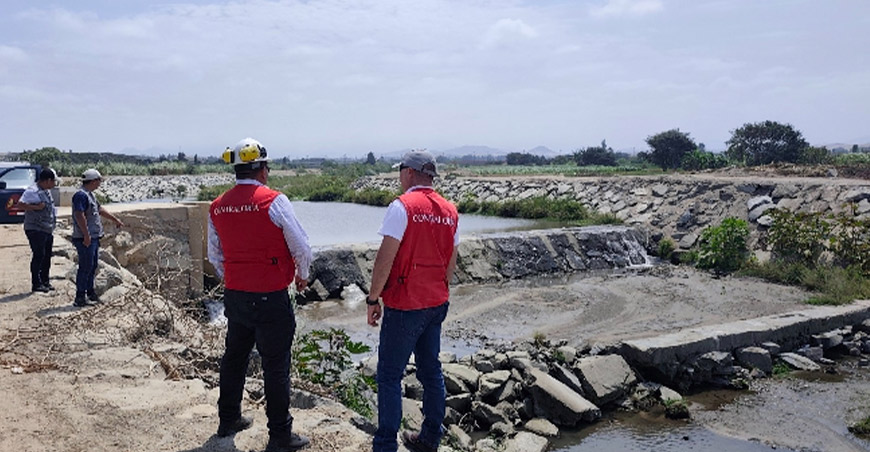 Contraloría advierte desprendimiento de enrocado en taludes de sectores del río Lacramarca Áncash Perú