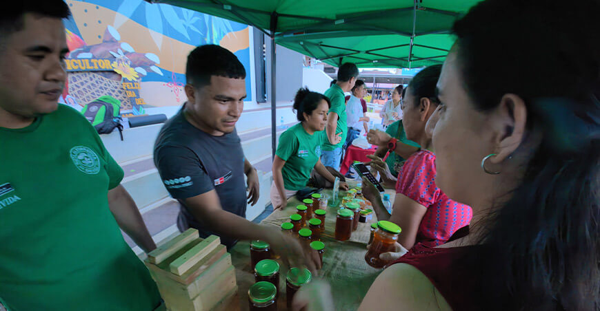 Apicultores de Condorcanqui diversifican actividades y generan ingresos lícitos Amazonas Perú Devida