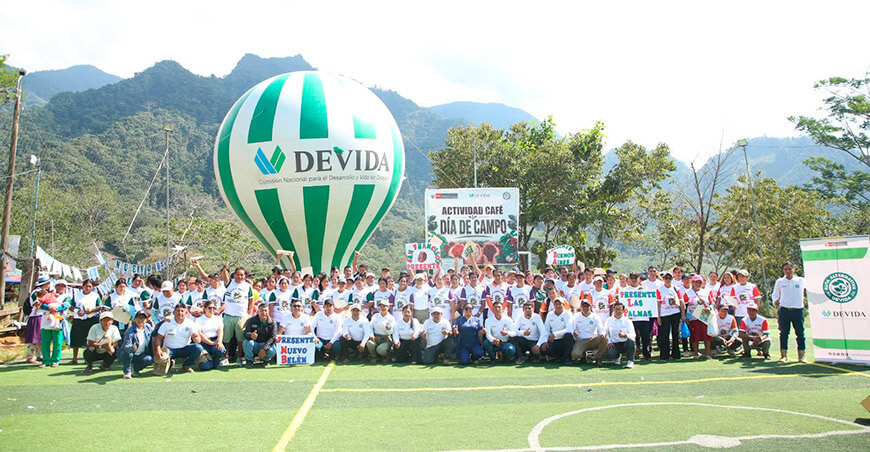 Devida impulsa Día de Campo para fortalecer capacidades de productores de café de Shunté San Martín Perú