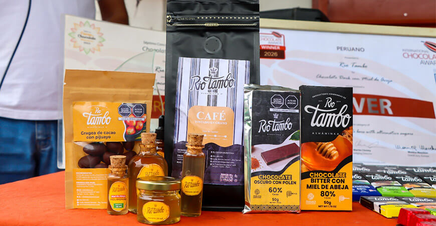 con el respaldo de Devida Perú, la Cooperativa Agraria Asháninka Kemito Sankori presenta cinco nuevos productos derivados de cacao, pijuayo y miel Junín Perú