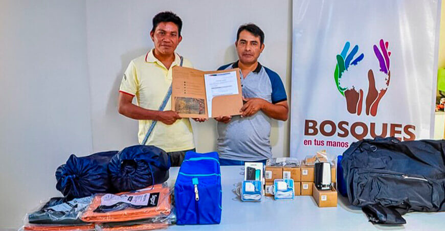 Equiparon a 30 comunidades nativas y tres organizaciones indígenas para vigilar sus bosques