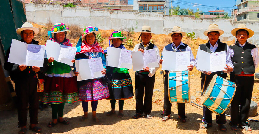 Reconocen a ocho agricultores por conservar papas nativas en Atocpampa y Vicos Áncash Perú