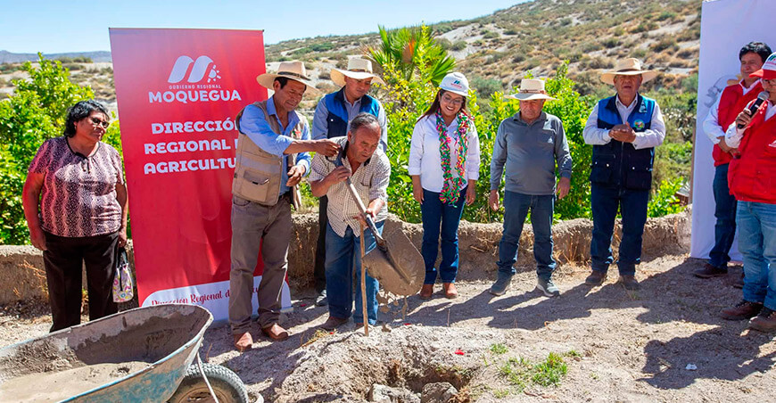 inician obra de riego en Santa Rosa de Tamaña Omate Moquegua Perú