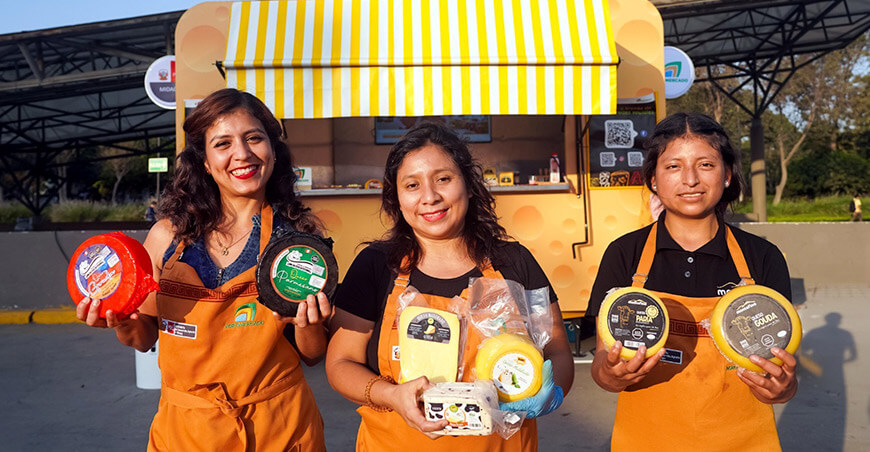 productores quesos en la Combiqueso de Agromercado en Expoalimentaria Perú