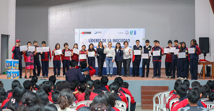 escolares de Ica y Arequipa se convierten en aliados de la seguridad alimentaria Sanipes Perú
