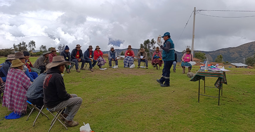 Escuelas de Campo para Agricultores Senasa Perú