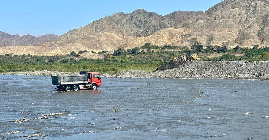 Verifican avance de trabajos preventivos en puntos críticos del río Santa Perú ANA