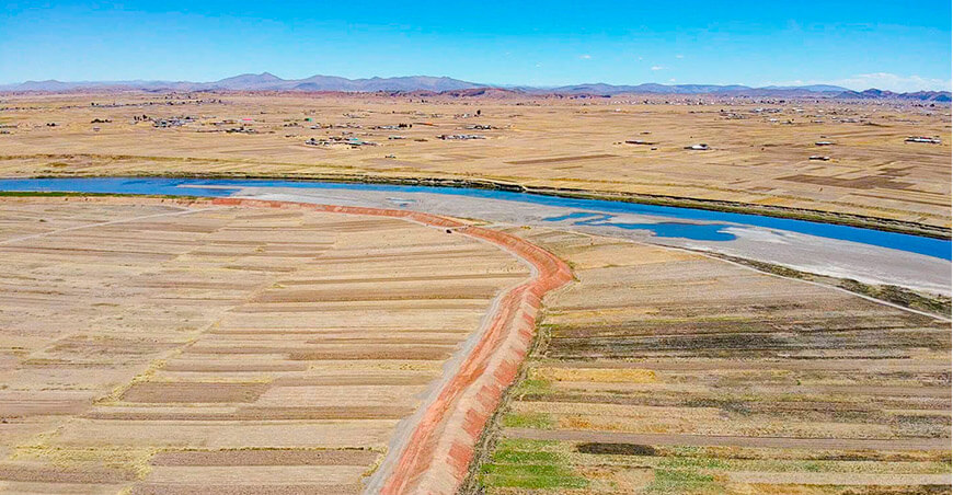 Trabajos en el río Ilave protegen 150 hectáreas productivas en Pilcuyo Puno Perú