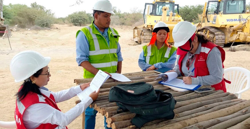 Contraloría advierte maquinaria inoperativa de la ANA para la limpieza del río Chira Piura Perú