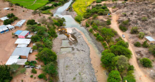 Inician descolmatación del río Huancabamba en Yerma Cajamarca Perú