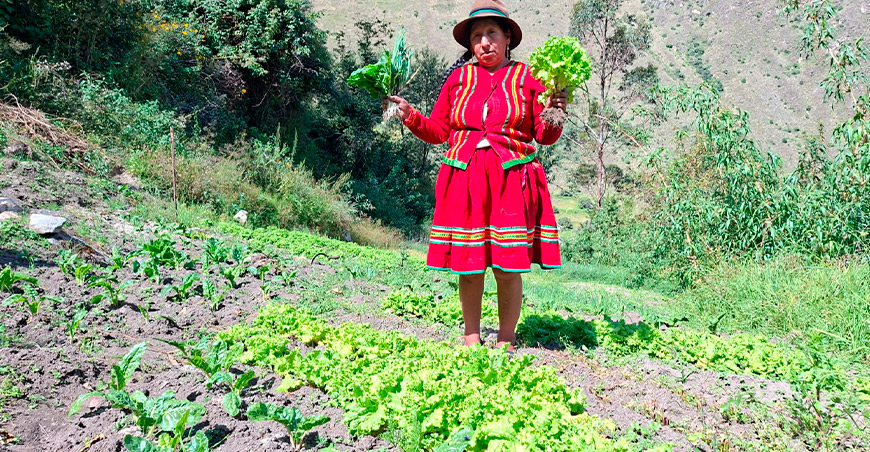 Peruana Rita Parcco recibe reconocimiento de la FAO como una de las 100 Mujeres Heroínas del mundo