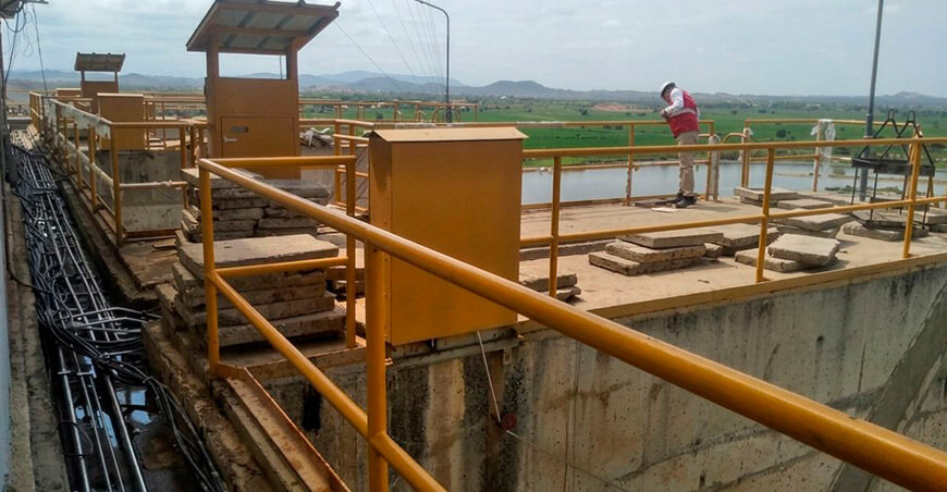 Presa Poechos presenta filtraciones en compuertas que ponen en riesgo la operatividad del aliviadero Piura Perú