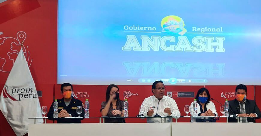 Áncash presentó campaña turística “Renacer de la Cordillera Blanca”