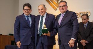Otorgan reconocimiento a la Excelencia Empresarial 2023 a Jorge Rodríguez, fundador de Gloria
