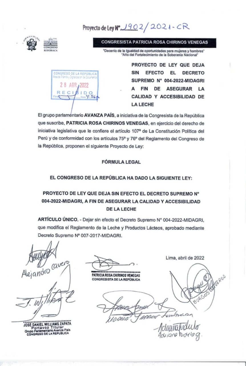 presenta proyecto de ley para que la leche evaporada vuelva a elaborarse con leche en polvo
